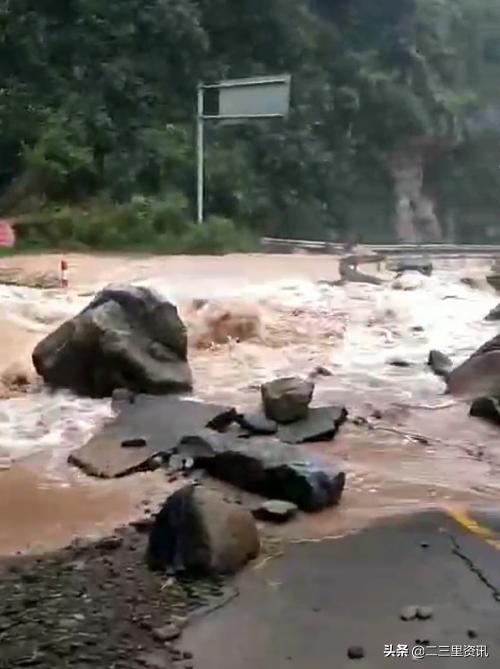 重庆地区最新暴雨预警信息发布