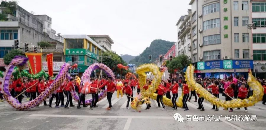 细雨旧丝纶